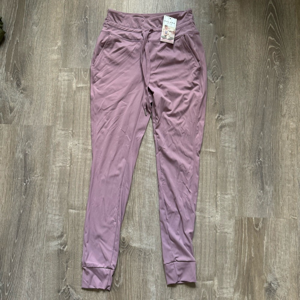 NWT Halara Lilac Joggers